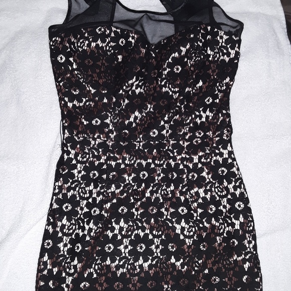 Dress - Picture 1 of 2